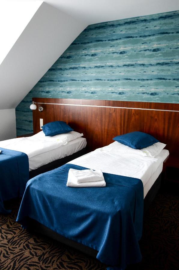 Hotel Azyl Katy Wroclawskie
