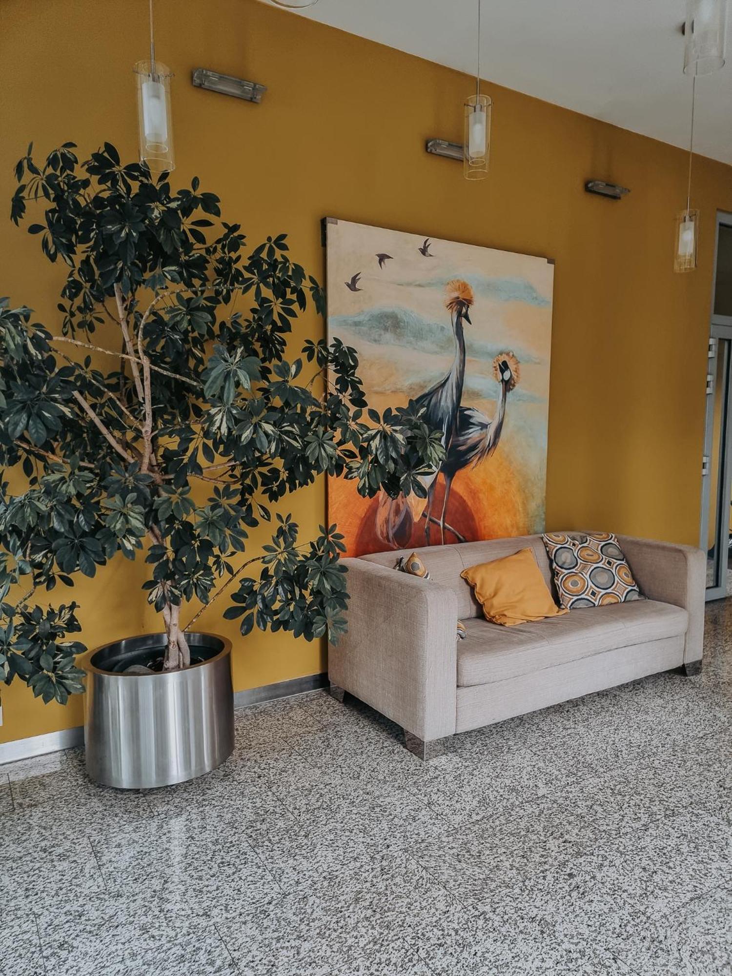 Azyl Hotel 3*
